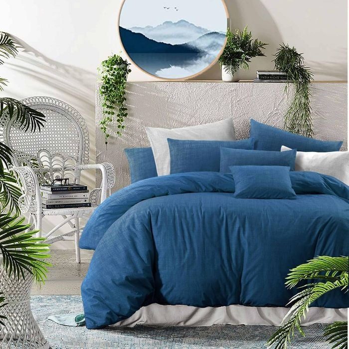 7 Best Duvet Covers That Stay Put