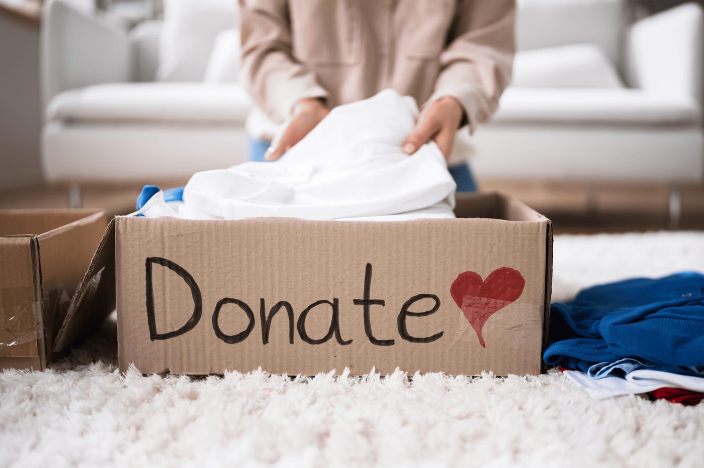 How to Declutter Your Home Room by Room: A Weekend Plan